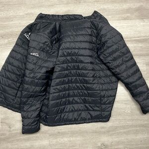 Black aqua Eddie Bauer jacket
